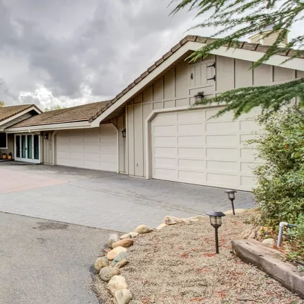 Buy this 4 bed loft on 16191 Montgomery Ranch Road in Centerville, Shasta County