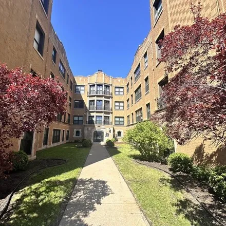 Rent this 1 bed apartment on 6912-6922 South Clyde Avenue in Chicago, IL 60649