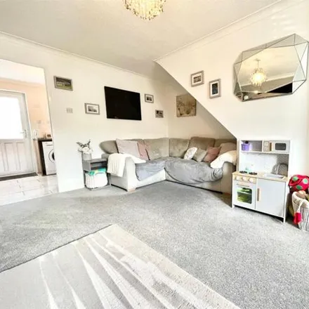 Image 3 - Sandpiper Bridge, Swindon, SN3 5DY, United Kingdom - House for sale