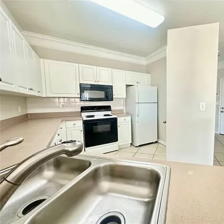 Image 7 - 4307 Bayside Village Drive, The Reserve of Old Tampa Bay, Hillsborough County, FL 33615, USA - Condo for sale