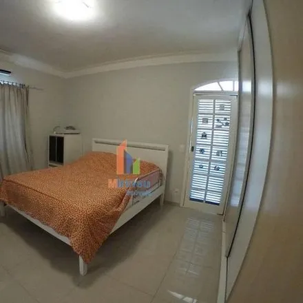 Buy this 5 bed house on Rua Jordao Schiavetto in Remanso Campineiro, Hortolândia - SP