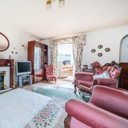 Image 4 - Bexmoor Way, Old Basing, RG24 7BL, United Kingdom - House for sale
