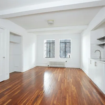 Buy this studio apartment on 5 TUDOR CITY PLACE 1423 in Murray Hill Kips Bay