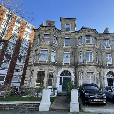 Rent this 2 bed apartment on The Drive (Zone N) in The Drive, Hove