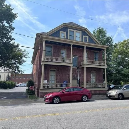 Rent this 2 bed apartment on 430 Dinwiddie Street in Portsmouth, VA 23704