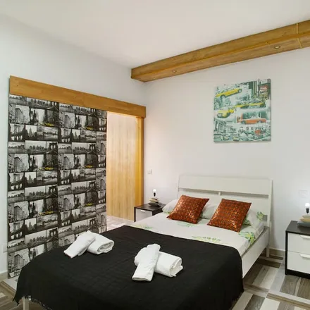 Rent this 1 bed apartment on 35110 Santa Lucía de Tirajana