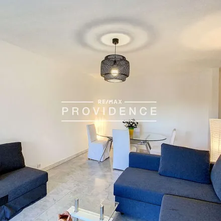 Image 8 - 22 Rue des Prés, 06110 Le Cannet, France - Apartment for rent