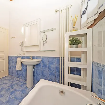 Image 3 - Manerba del Garda, Piazzale Porto Dusano, 25080 Montinelle BS, Italy - Apartment for rent
