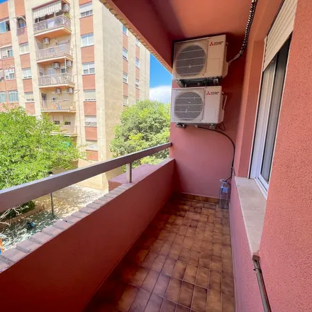 Image 7 - Carrer d'Alfara del Patriarca, 19, 46025 Valencia, Spain - Apartment for rent