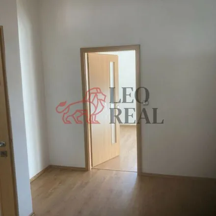 Rent this 3 bed apartment on Jan Žižka z Trocnova in Žižkovo náměstí, 390 01 Tábor