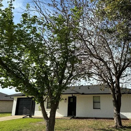 Image 3 - 257 Southland Drive, Sanger, TX 76266, USA - House for sale