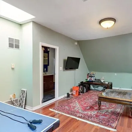 Rent this 3 bed condo on 1400 Beacon Street in Brookline, MA 02446