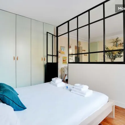Rent this 1 bed apartment on 35 Place du Général Monclar in 75015 Paris, France