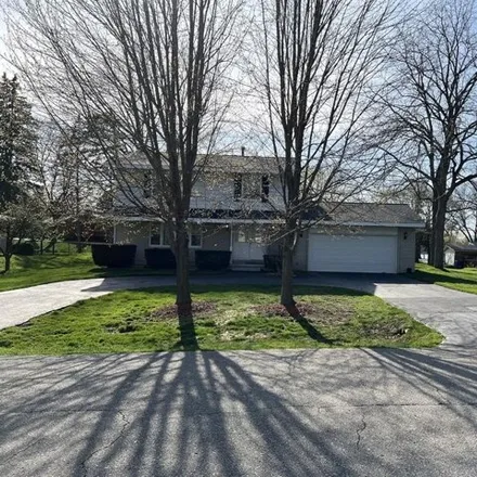 Buy this 4 bed house on 2952 Saint Jude Court in Waterford Township, MI 48329