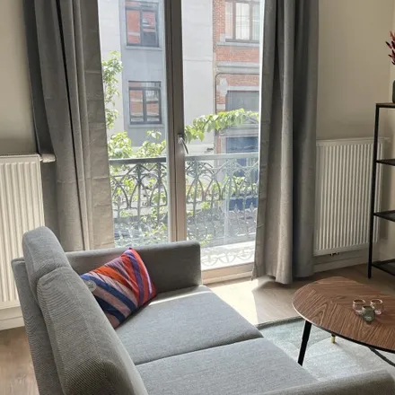 Rent this studio apartment on Rue du Page - Edelknaapstraat 103 in 1050 Ixelles - Elsene, Belgium