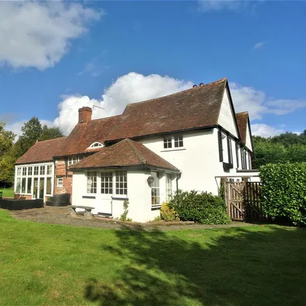 Rent this 5 bed house on Hook Hill Lane in Mayford, GU22 0PS