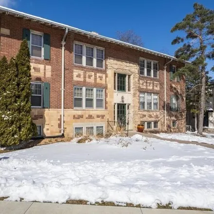 Buy this 2 bed condo on 3400 List Place in Minneapolis, MN 55416