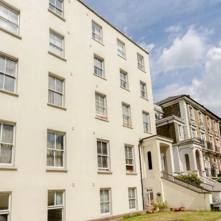 Rent this 3 bed apartment on 235 Camden Road in London, N7 0DN