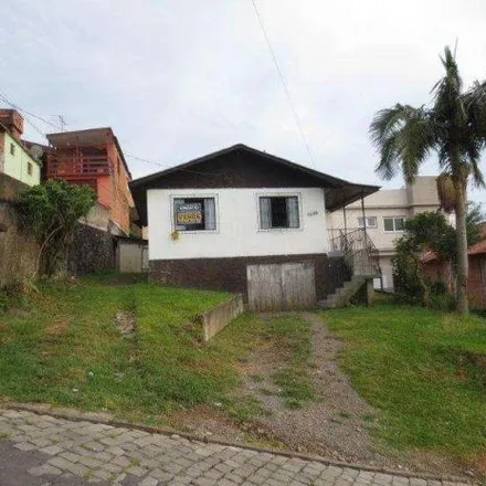 Buy this 3 bed house on Mercado Scandolara in Rua Antônio Benevenuto de Marchi, Planalto