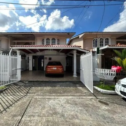 Rent this 3 bed house on unnamed road in 0818, Ancón
