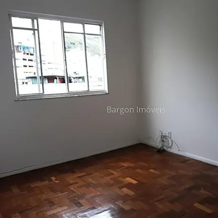 Buy this 3 bed apartment on Avenida Doutor Paulo Japiassu Coelho in Cascatinha, Juiz de Fora - MG