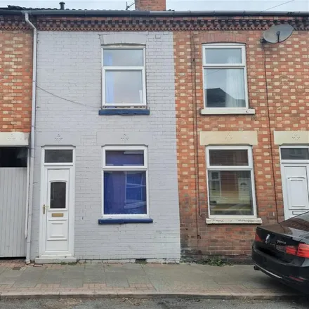 Rent this 1 bed room on Russell Street in Loughborough, LE11 1BH