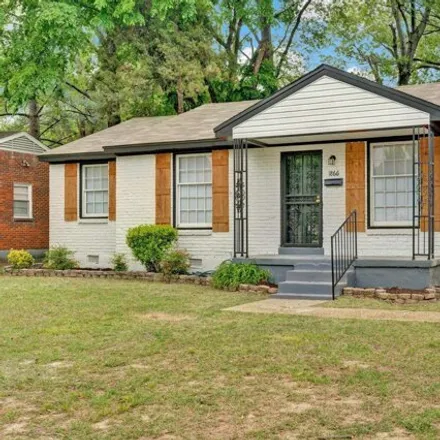 Image 2 - 1866 Cherry Road, Memphis, TN 38117, USA - House for sale