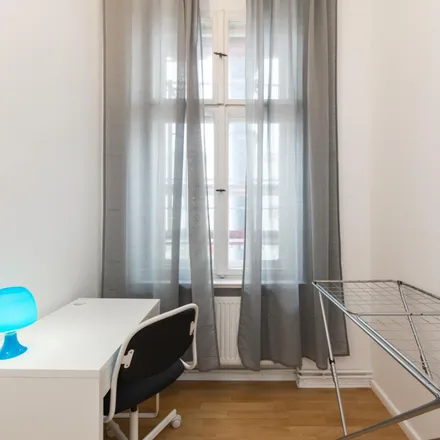 Image 2 - Kaiser-Friedrich-Straße 48, 10627 Berlin, Germany - Room for rent