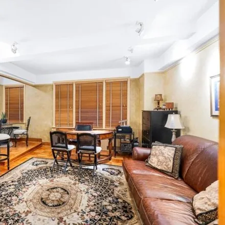 Image 1 - 123 East 37th Street, New York, NY 10016, USA - Apartment for sale