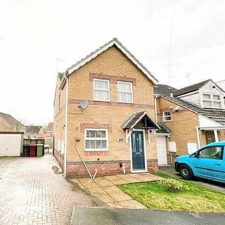 Buy this 3 bed duplex on Kingfisher Court in Bolsover, S44 6QG