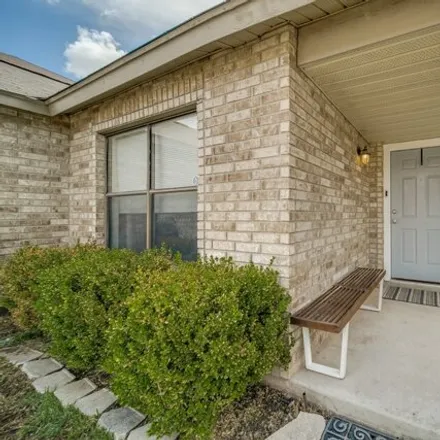 Image 3 - 13658 Escort Dr, San Antonio, Texas, 78233 - House for sale