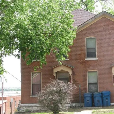 Buy this 3 bed house on 276 Langdon Street in Alton, IL 62002