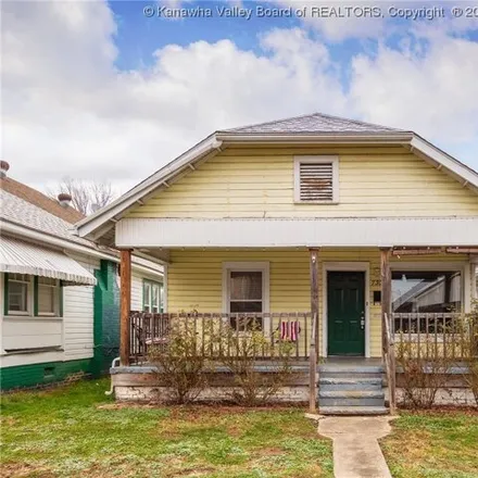 Buy this 3 bed house on 797 Gill Street in Huntington, WV 25701