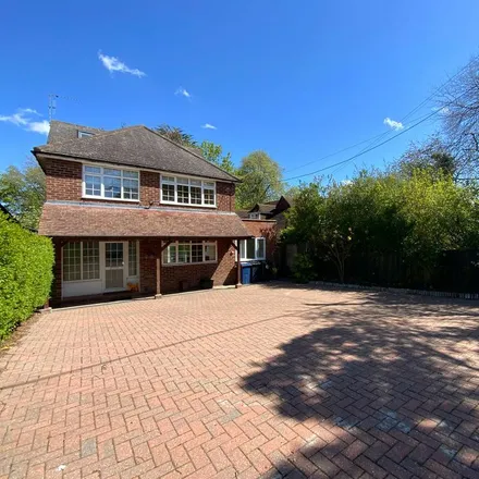 Rent this 5 bed house on Pednor Mead Farm in Chartridge Lane, Chesham