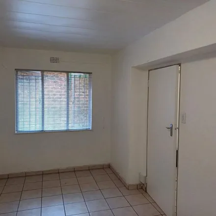Rent this 1 bed apartment on Checkers Hyper in Constantia Drive, Floracliffe