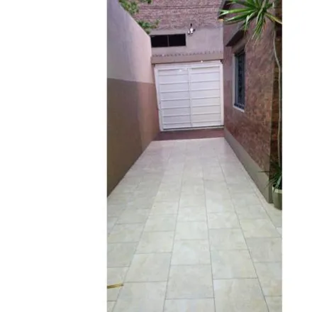 Buy this 4 bed house on Ingeniero Ángel Silva 402 in Partido de Morón, B1704 EKI Villa Sarmiento