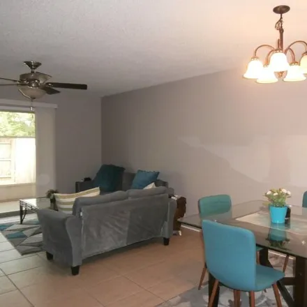 Image 7 - 4560 Memory Lane, Titusville, FL 32780, USA - Townhouse for sale