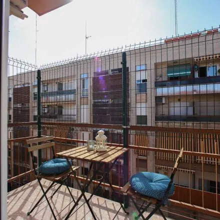 Image 6 - Carrer de Pepe Alba, 5, 46022 Valencia, Spain - Apartment for rent