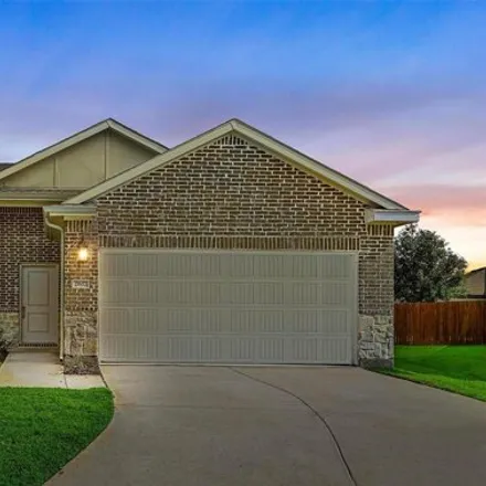 Buy this 3 bed house on Broken Bow Drive in Dallas County, TX 75353