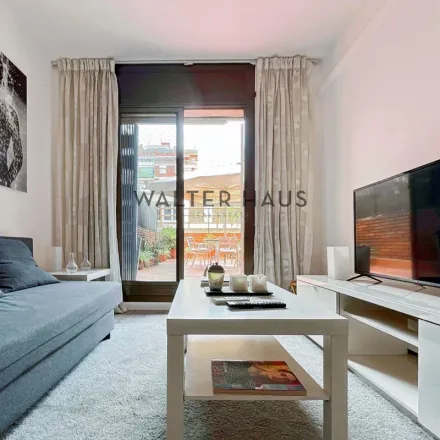 Rent this 3 bed apartment on Banco Español de Crédito (Banesto) in Plaça de Catalunya, 10