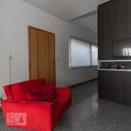Buy this 3 bed house on Rua Visconde de Inhomerim 590 in Mooca, São Paulo - SP