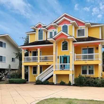 Buy this 6 bed house on 764 Cormorant Trl in Corolla, North Carolina