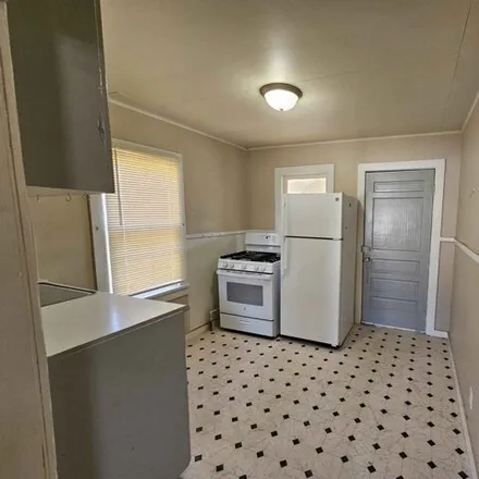 Rent this studio apartment on unnamed road in Springfield, Calhoun County
