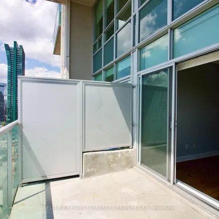 Image 9 - 1 Avondale Avenue, Toronto, ON M2N 7J1, Canada - Apartment for rent