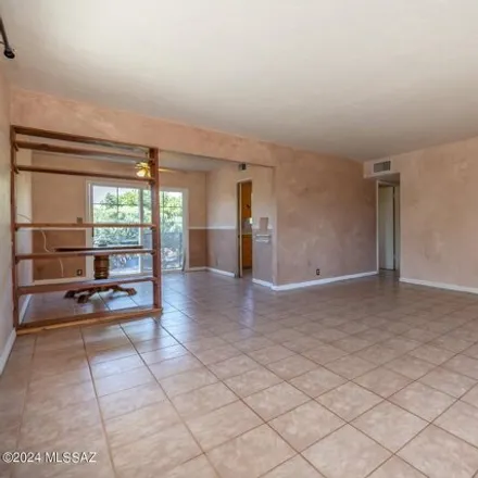 Image 9 - 2801 E Stratford Dr, Tucson, Arizona, 85716 - House for sale