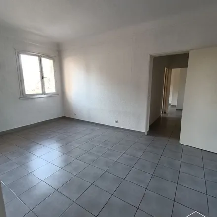 Rent this 4 bed apartment on Chemin des Hauts de Nîmes in 30820 Les Hauts de Nîmes, France