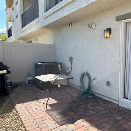 Image 4 - 10083 Vibrant Moon Ave, Las Vegas, Nevada, 89129 - House for rent