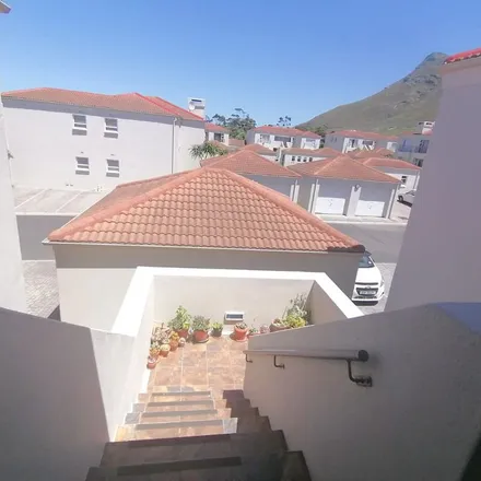Image 3 - Hester De Wet Street, Overstrand Ward 13, Overstrand Local Municipality, 7201, South Africa - Apartment for rent