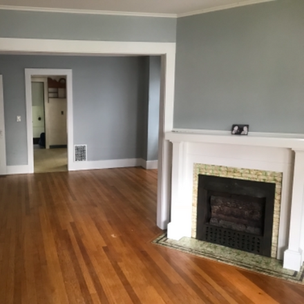 Rent this 2 bed condo on 31 Avondale Park