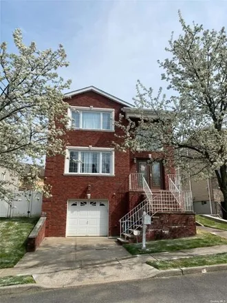 Buy this 4 bed house on 39 Geldner Avenue in New York, NY 10306